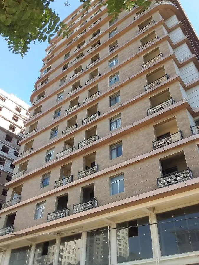 Live-Inn Central Studios In Modern Condo With Elevator, Garden & Airport Shuttle Baku Appartement